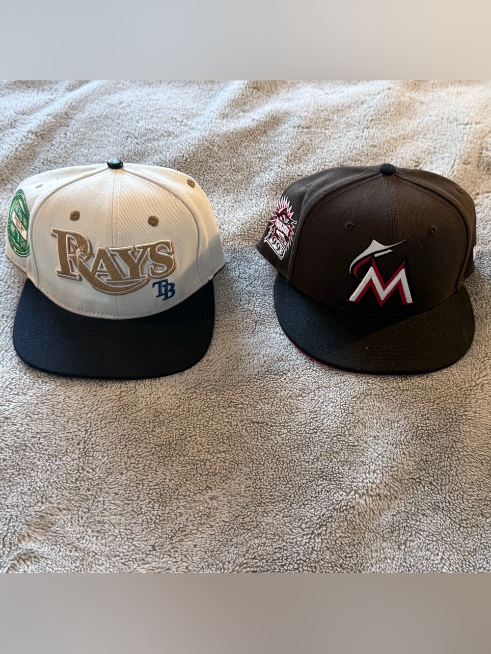 Tampa Bay Rays & Miami Marlins MLB Snapback Hats - White/Black & Black/Red